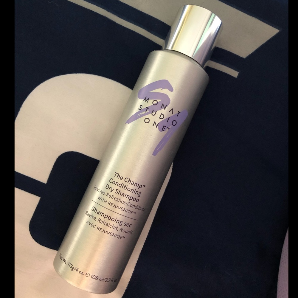 The Champ™ Conditioning Dry Shampoo